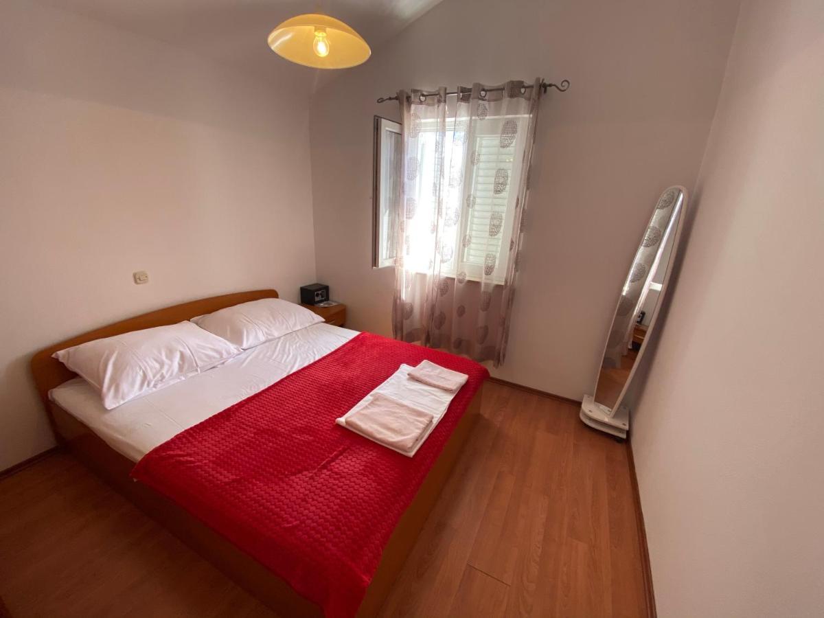 Apartmani Anita Stari Grad Kültér fotó