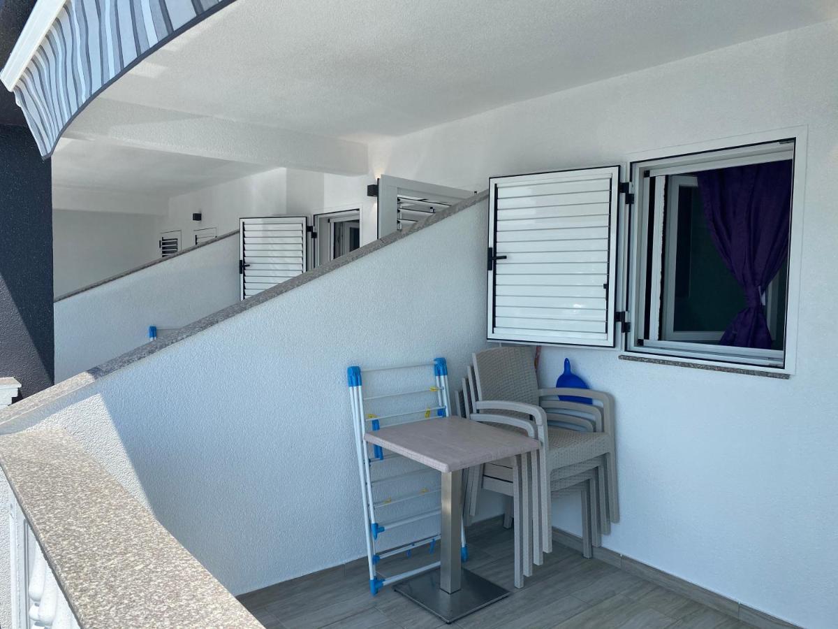 Apartmani Anita Stari Grad Kültér fotó