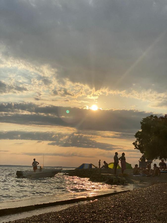Apartmani Anita Stari Grad Kültér fotó