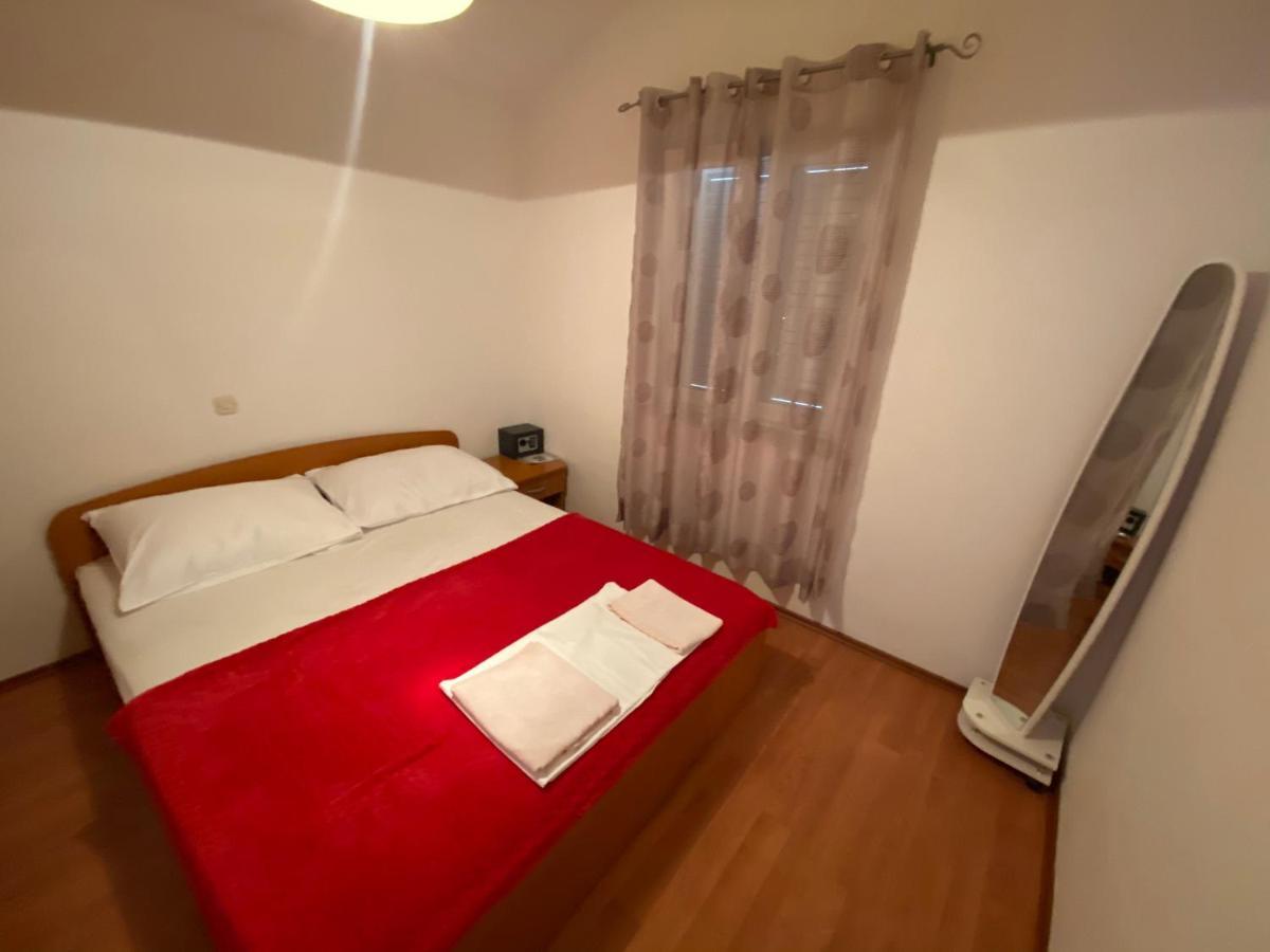 Apartmani Anita Stari Grad Kültér fotó